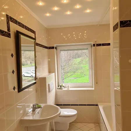 Ferienwohnung Burgblick Apartment *
